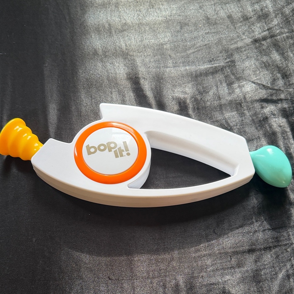 Bop It! Handheld Game